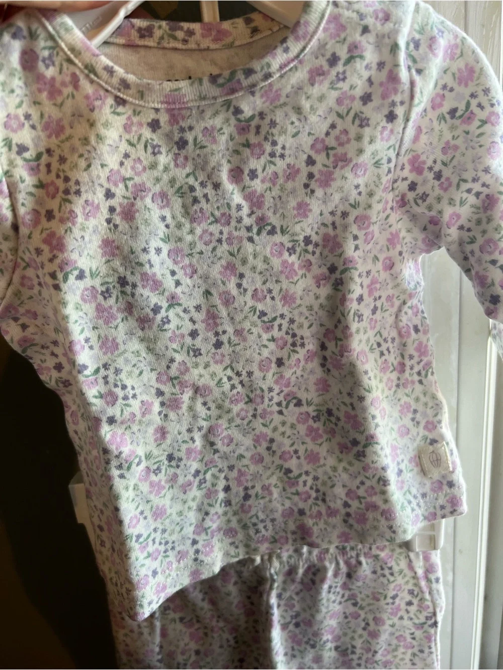 Carter’s Baby girl Floral Long-Sleeve Pajama Set – Pink/purple Floral prints